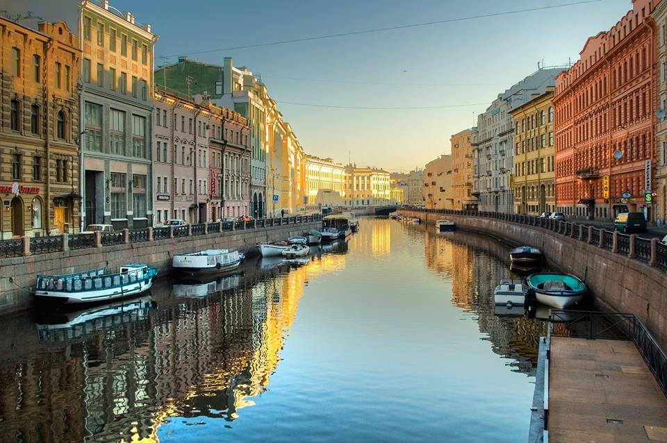 Séjours linguistiques en Russie: Moscou, St Pétersbourg, et Riga.